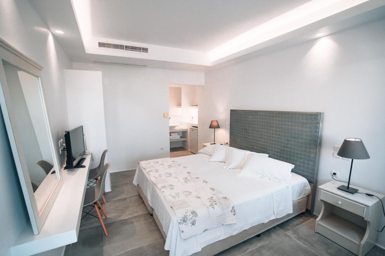 Alexandros Apartments Naousa  Exterior photo